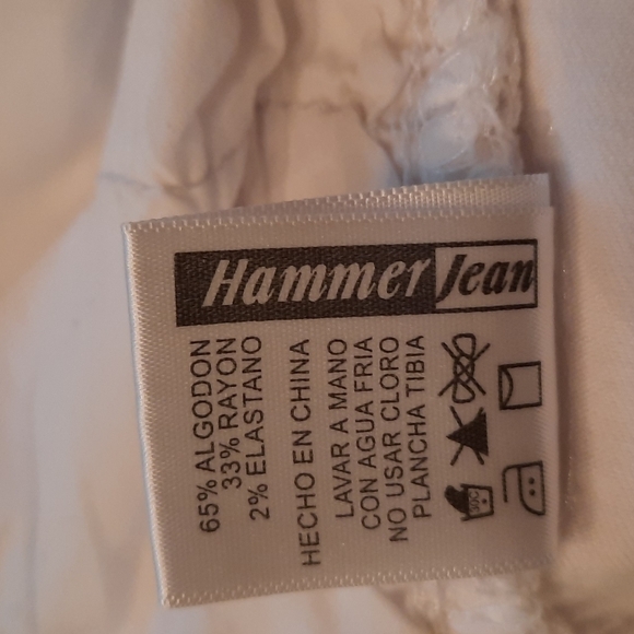 Hammer Jeans medium white distressed jean shorts - Picture 7 of 9